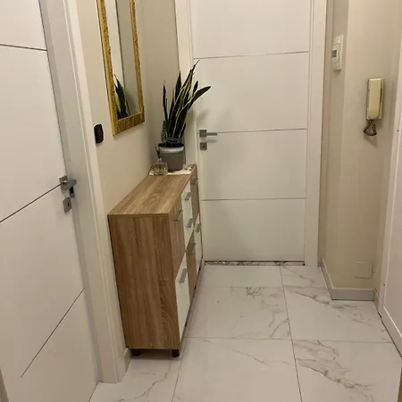 Apartament Bilocale: 5 Minuti Dall'ariston