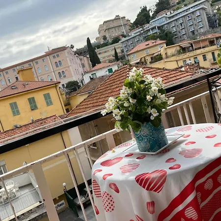 Bilocale: 5 Minuti Dall'ariston Apartament *