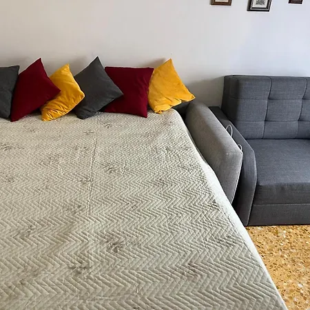 Apartament Bilocale: 5 Minuti Dall'ariston *